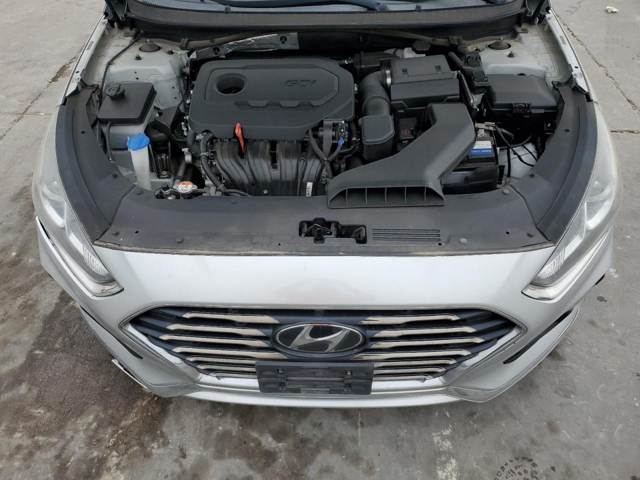 2019 Hyundai Sonata - Image 12