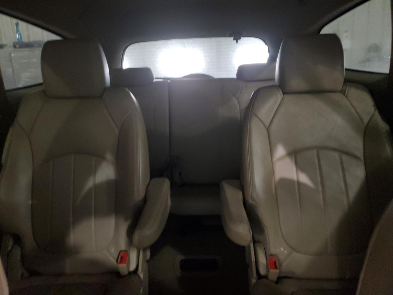 2012 Buick Enclave - Image 10