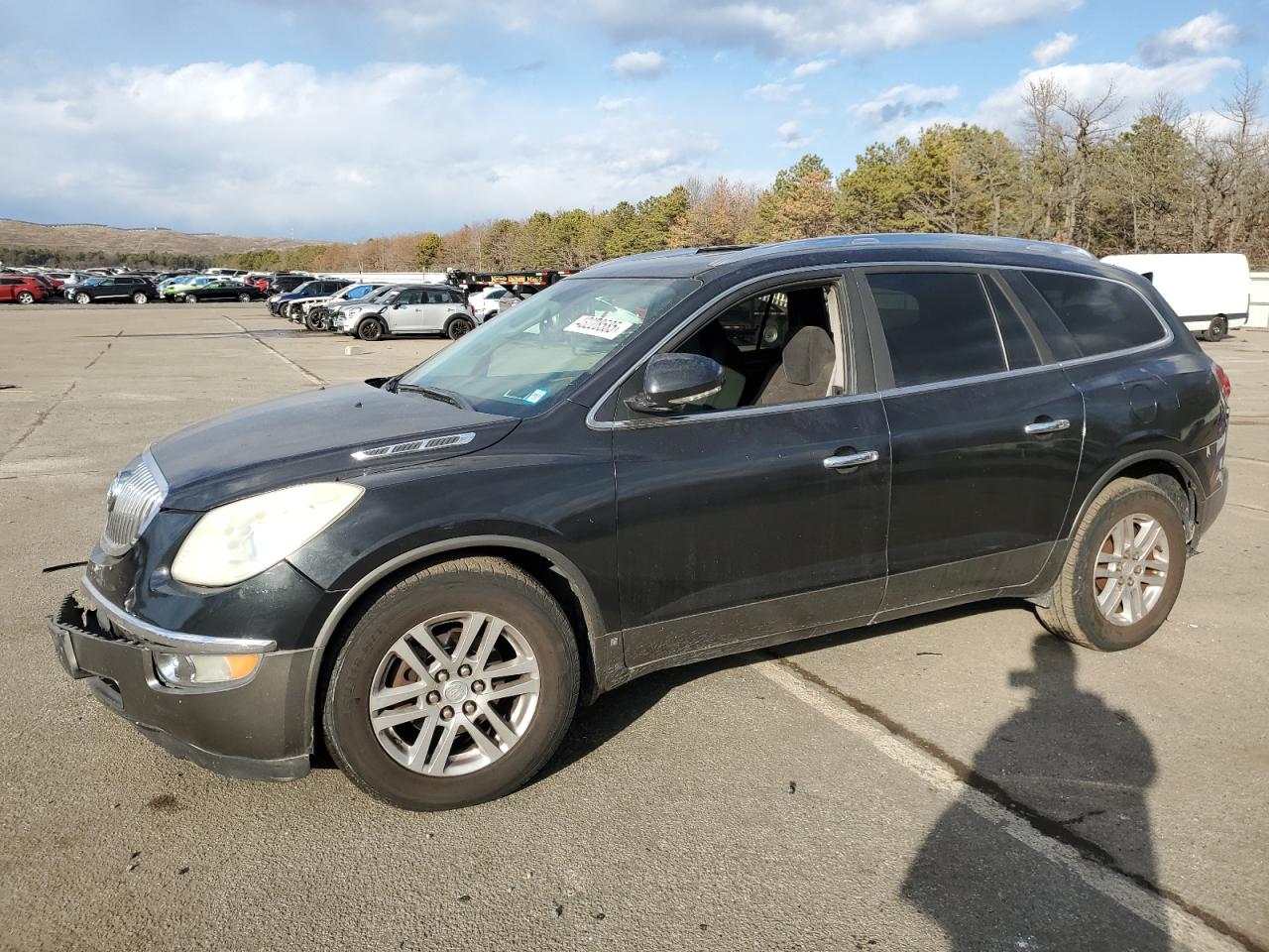 2009 Buick Enclave - Image 1