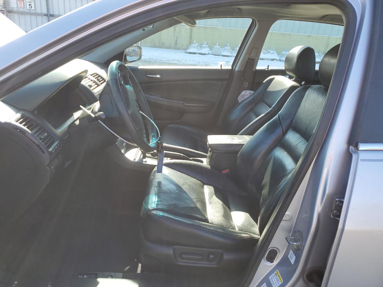 2003 Honda Accord - Image 7