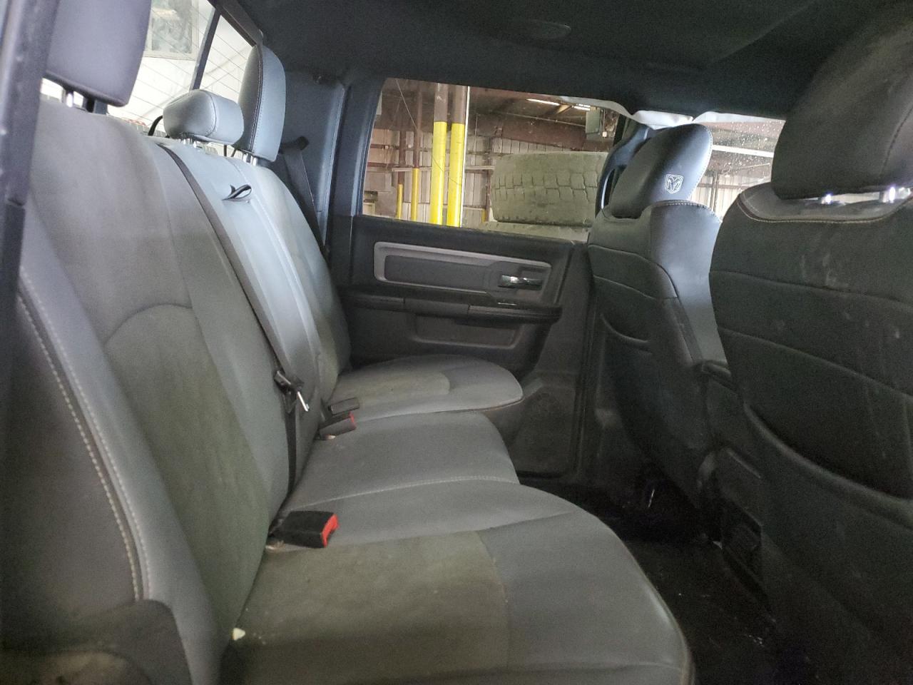 2018 RAM 2500 - Image 12