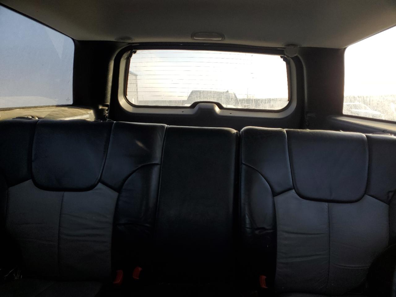 2004 Jeep Grand Cherokee - Image 10