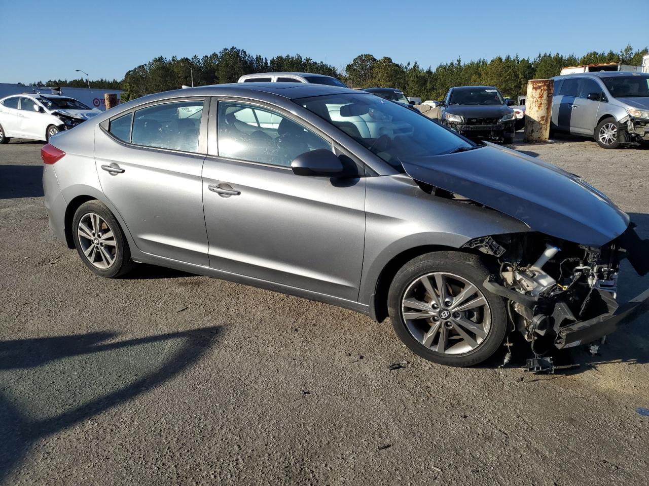 2018 Hyundai Elantra - Image 4