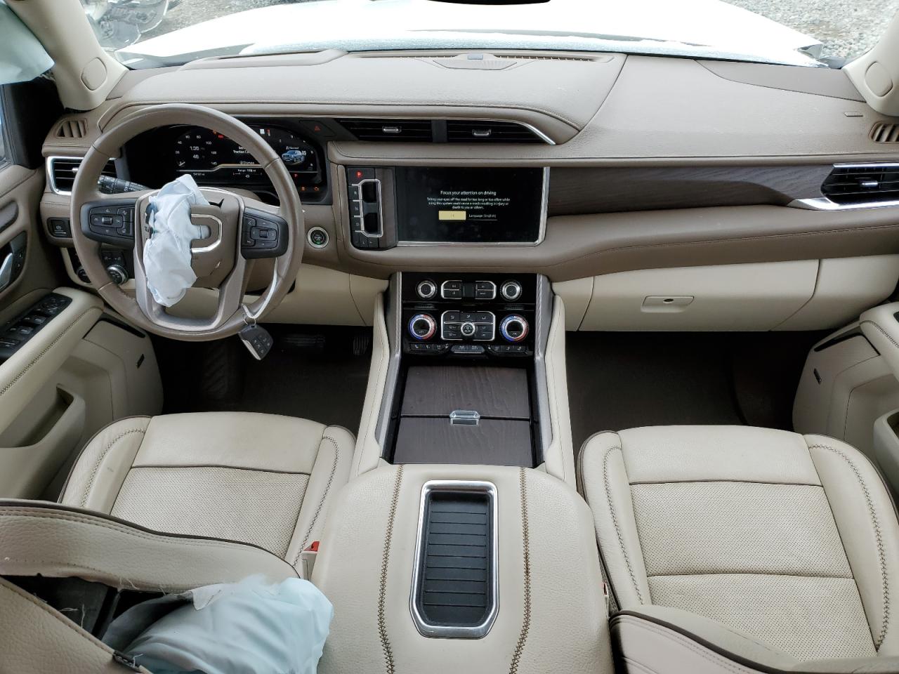 2022 GMC Yukon - Image 8
