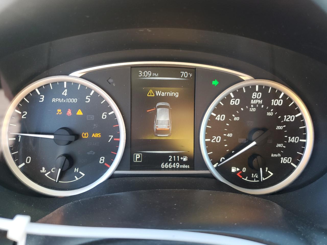 2016 Nissan Sentra - Image 9