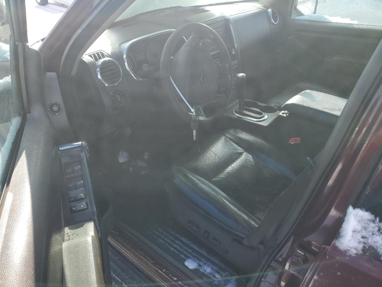 2006 Ford Explorer - Image 8