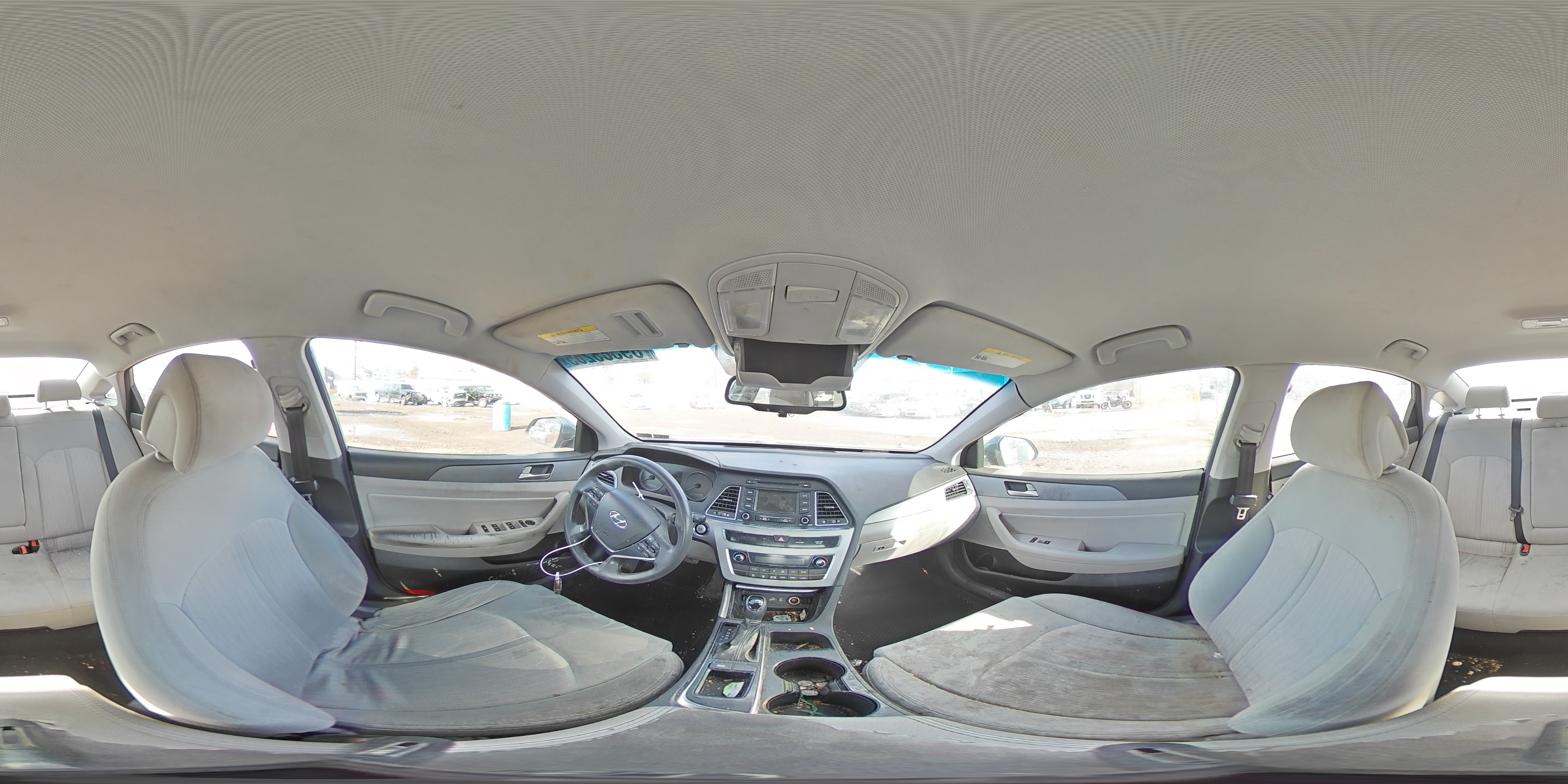 2016 Hyundai Sonata - Image 12