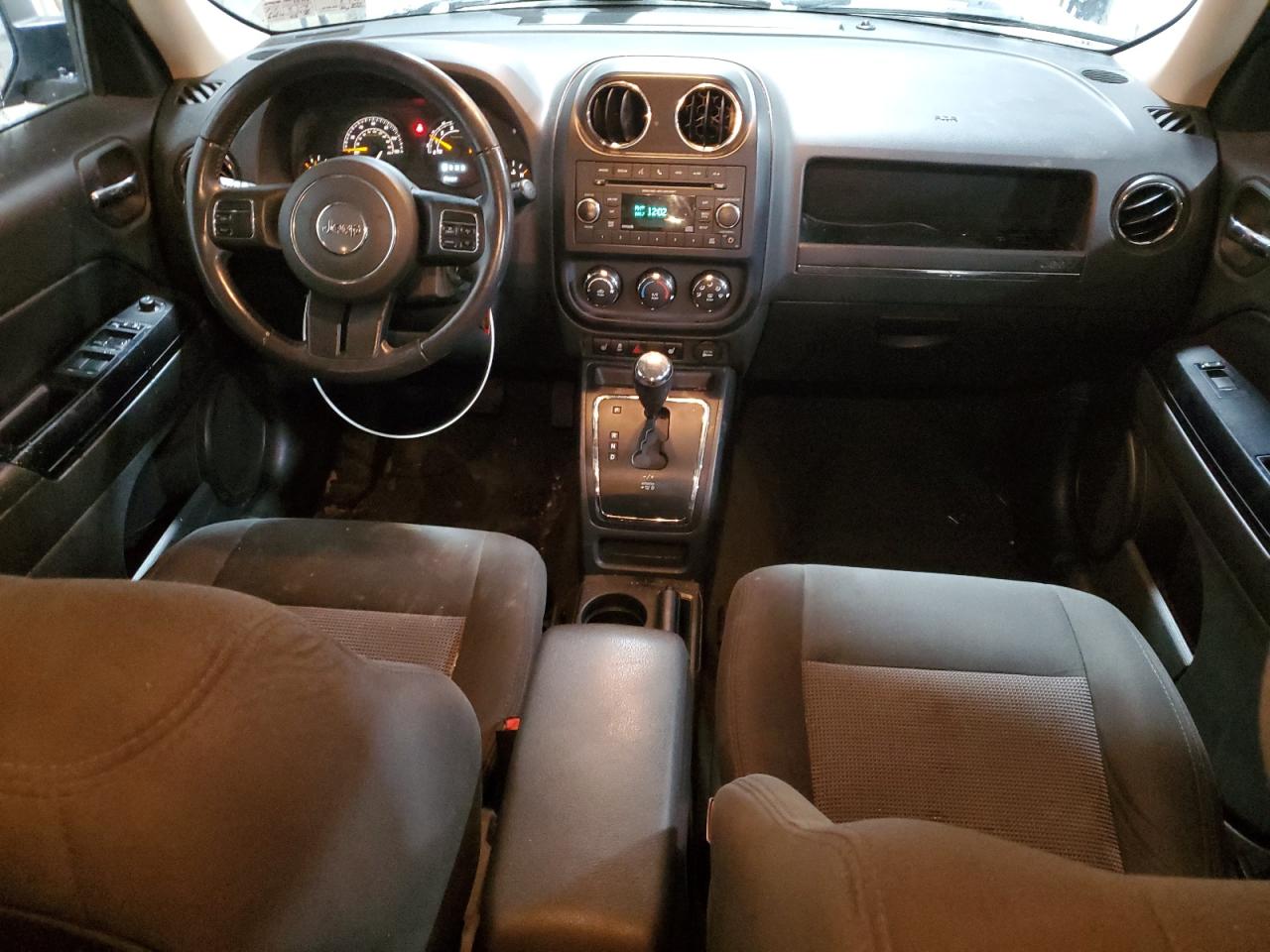 2016 Jeep Liberty (Patriot) - Image 8