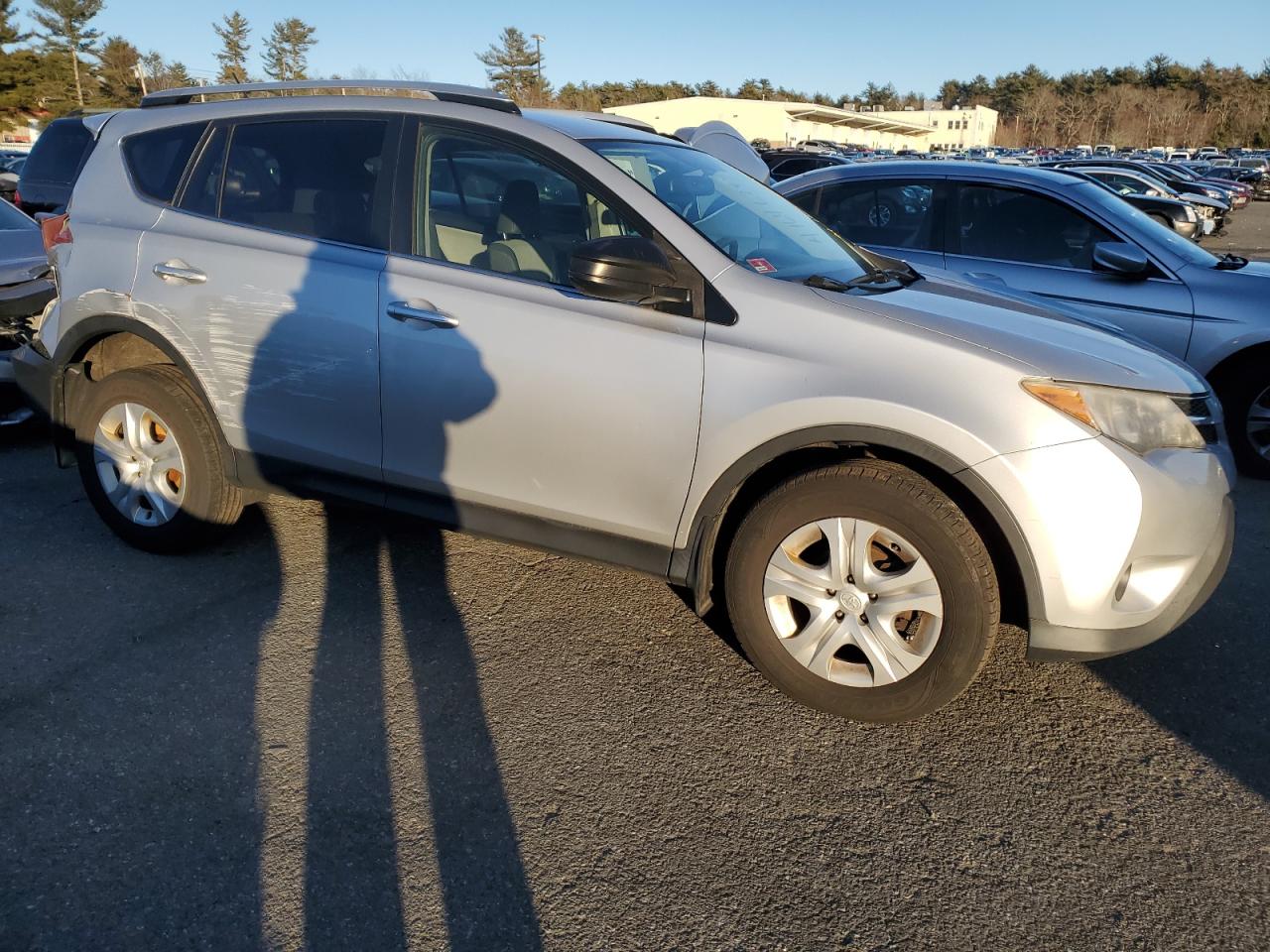 2015 Toyota RAV 4 - Image 4