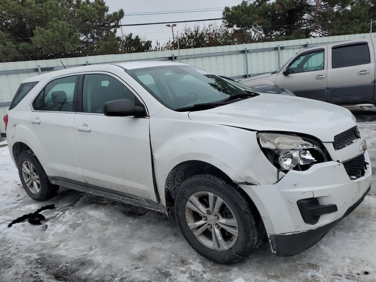 2013 Chevrolet Equinox - Image 4