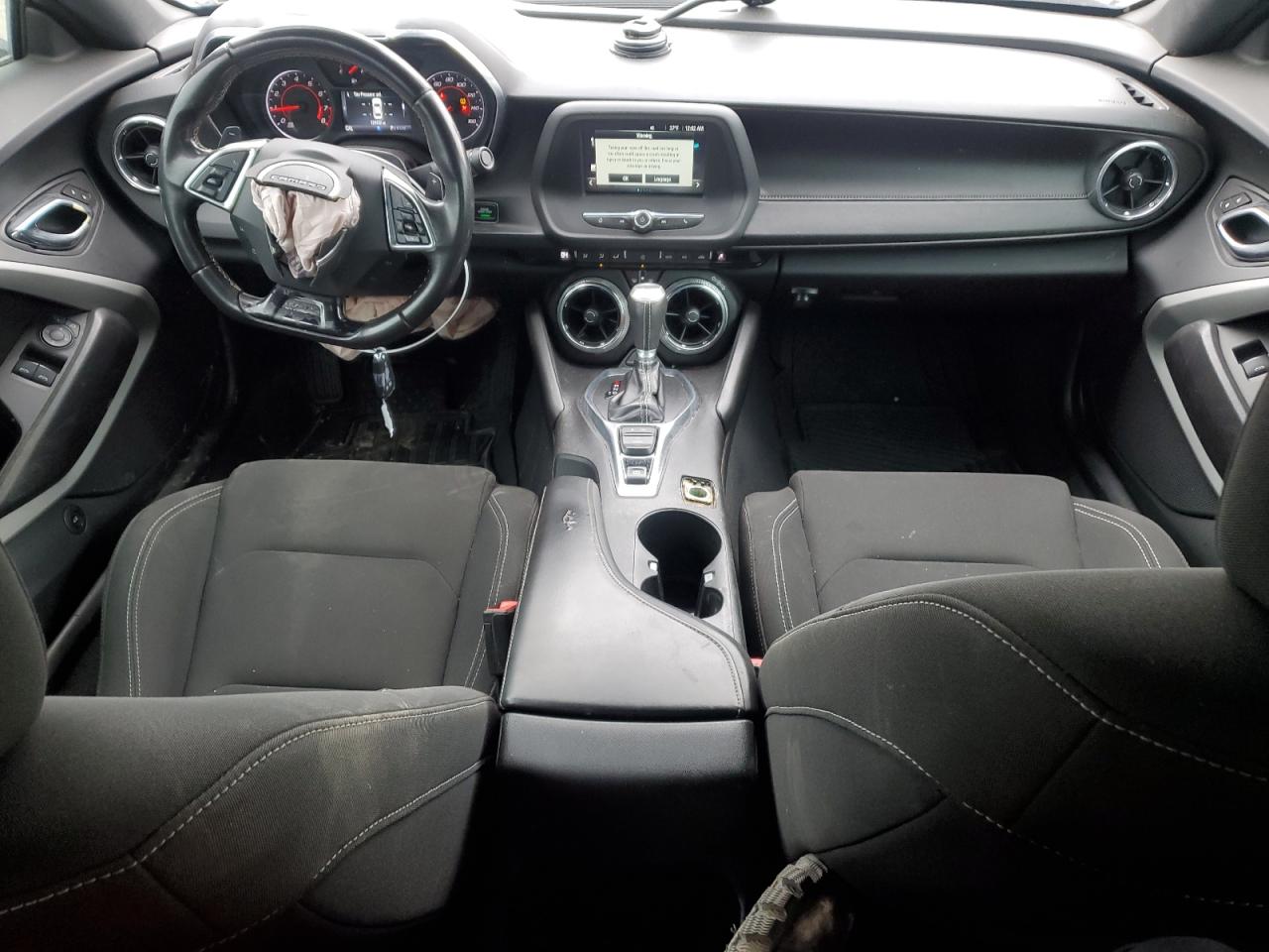2017 Chevrolet Camaro - Image 8