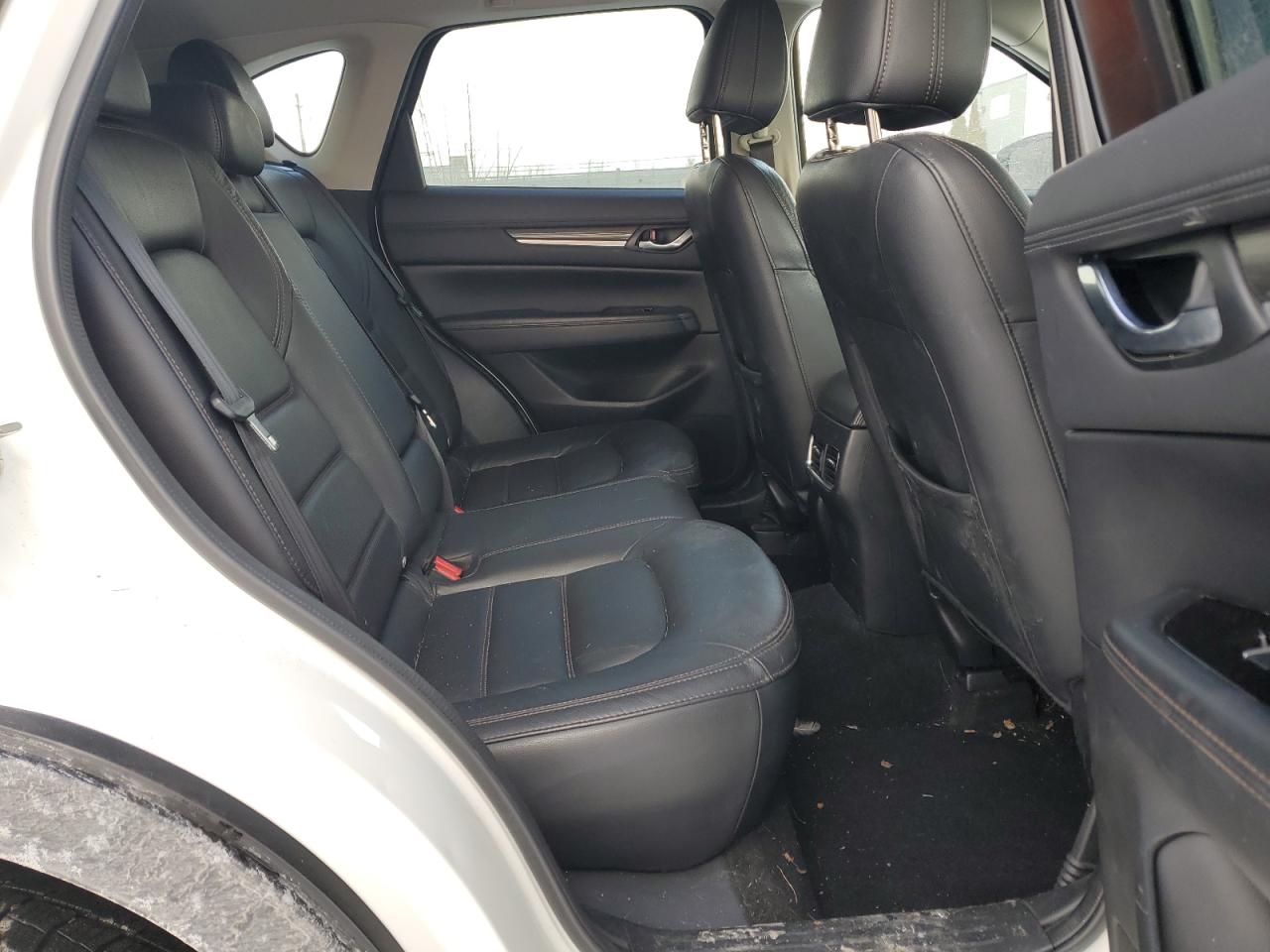 2017 Mazda CX-5 - Image 11