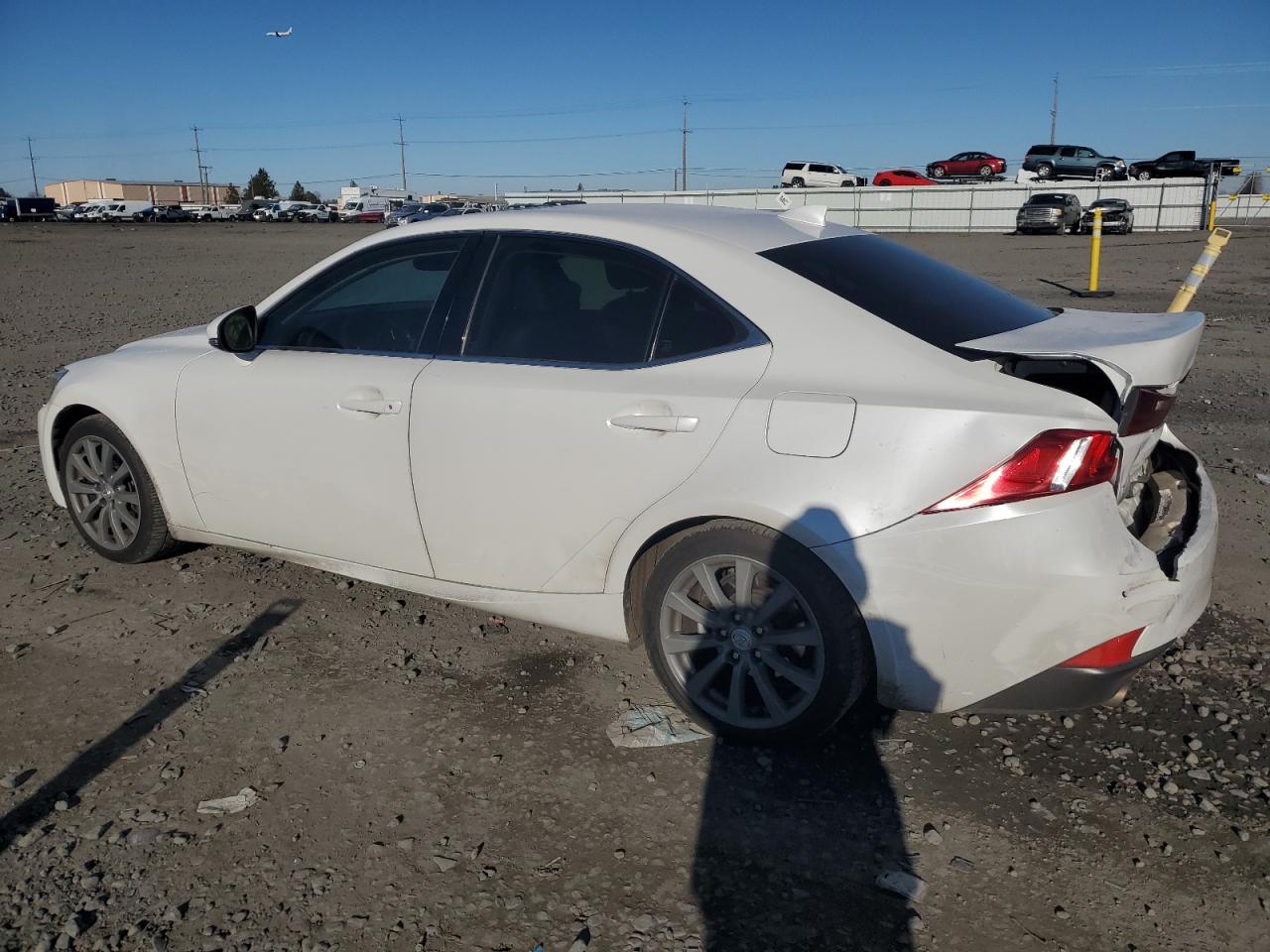 2014 Lexus IS - Image 2