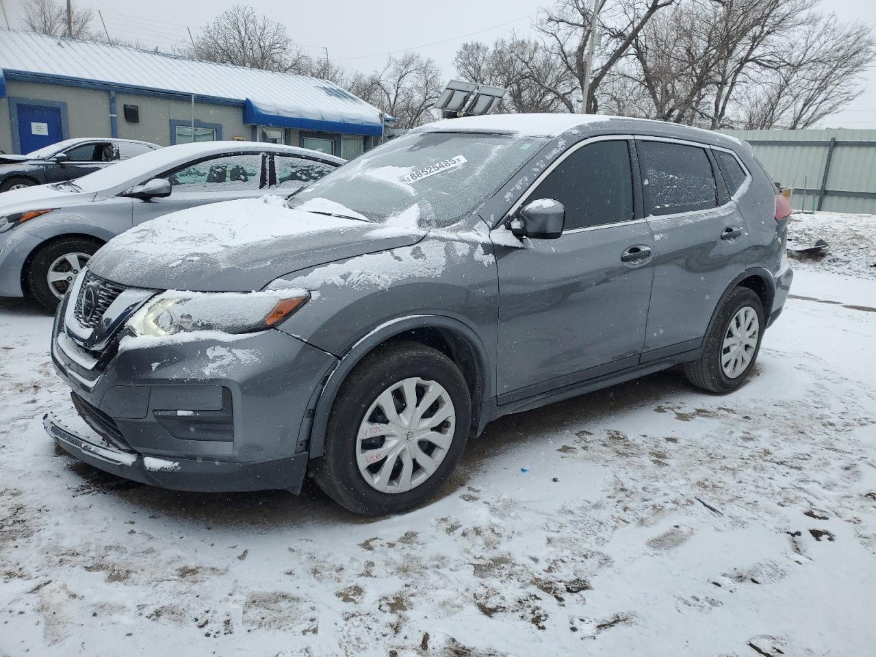 2020 Nissan Rogue - Image 1