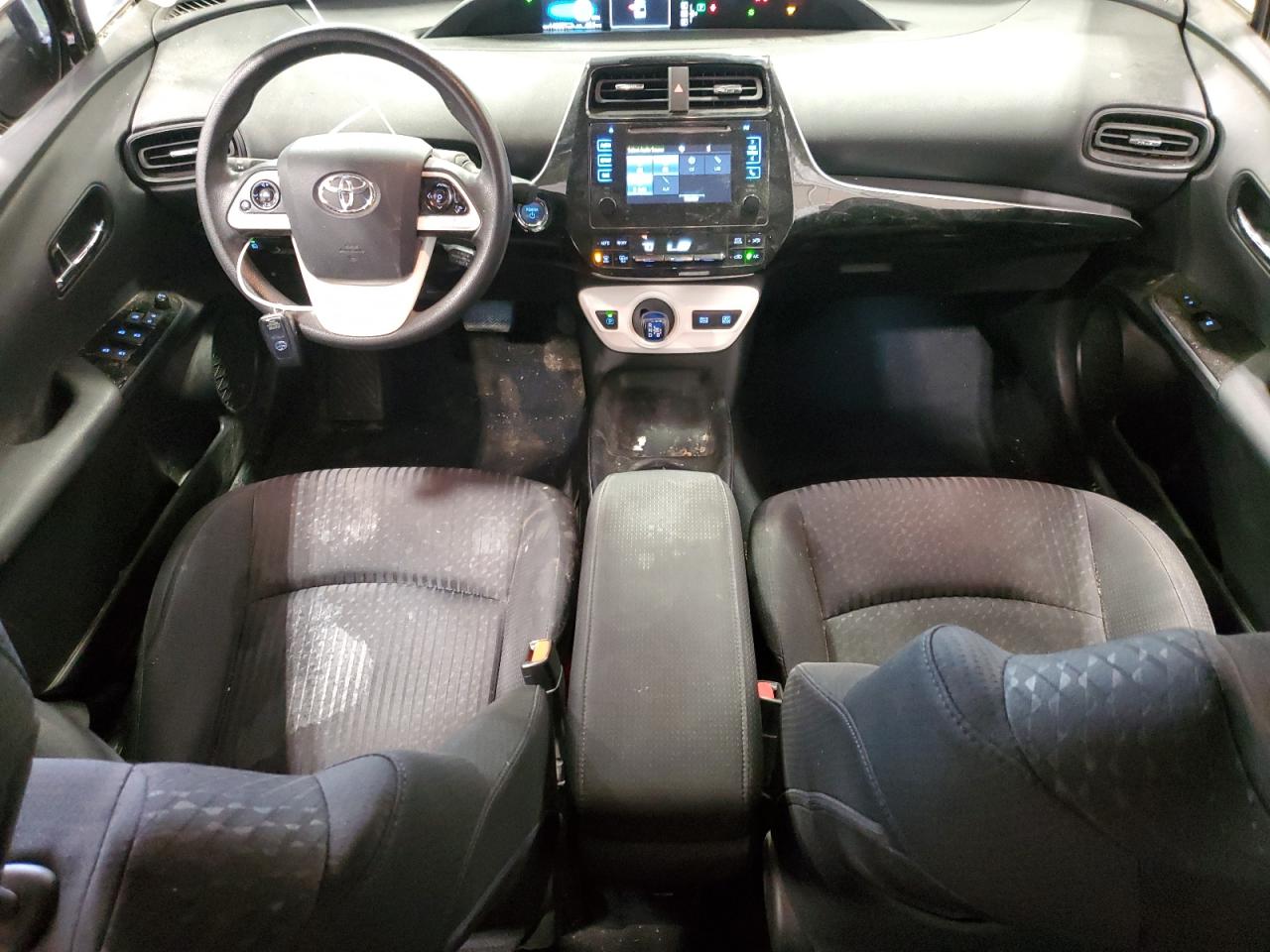 2018 Toyota Prius - Image 8