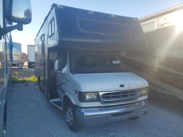 2001 Ford Econoline E450 Super Duty Cutaway Van