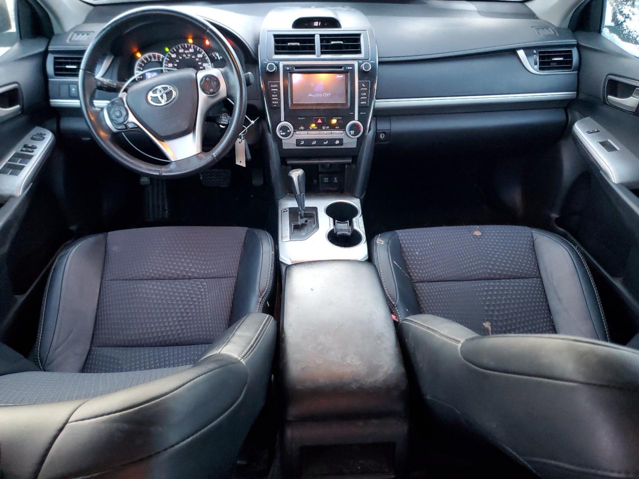 2013 Toyota Camry - Image 8