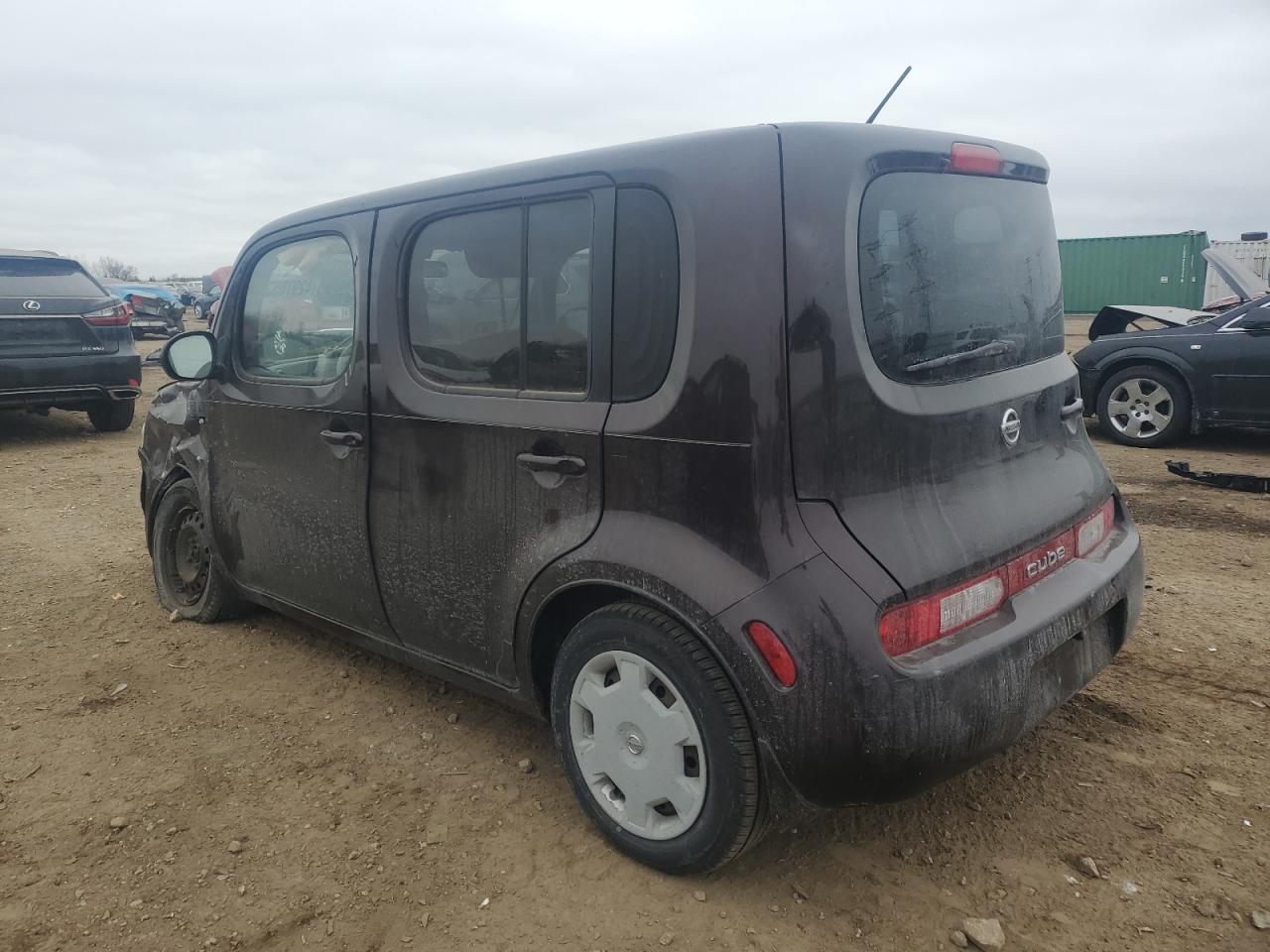 2011 Nissan Cube - Image 2