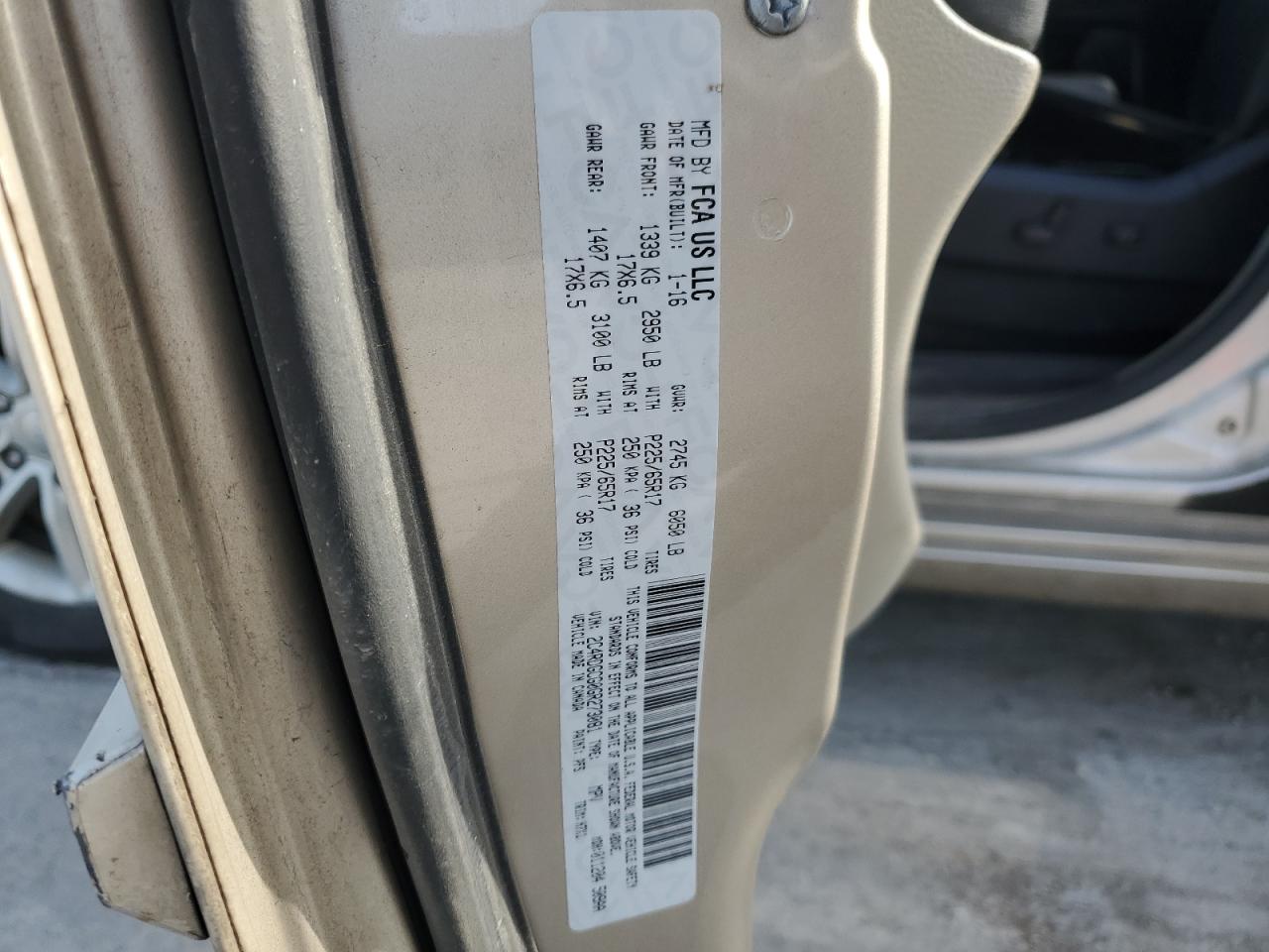 2016 Dodge Caravan - Image 13
