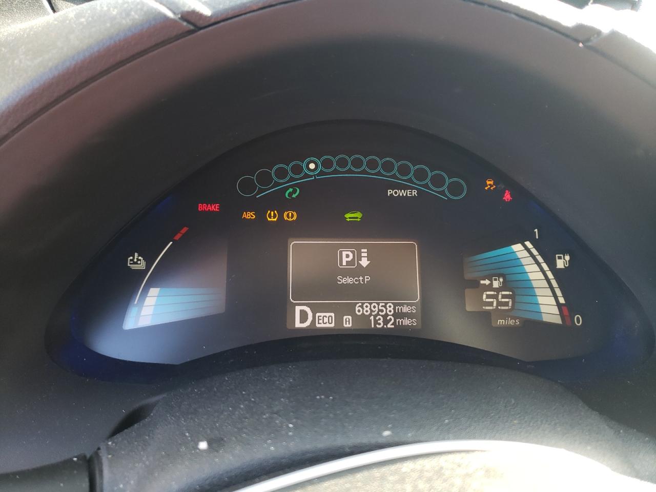 2015 Nissan Leaf - Image 9