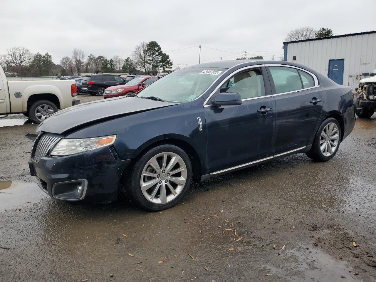2009 Lincoln MKS - Image 1