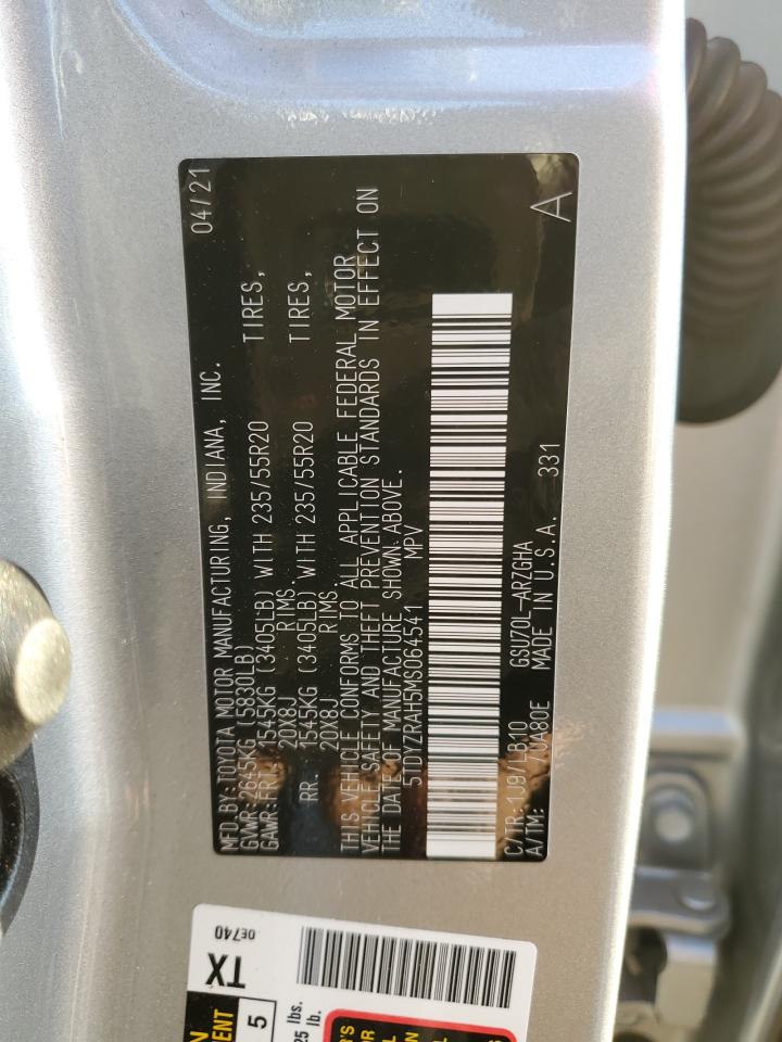 2021 Toyota Highlander - Image 13