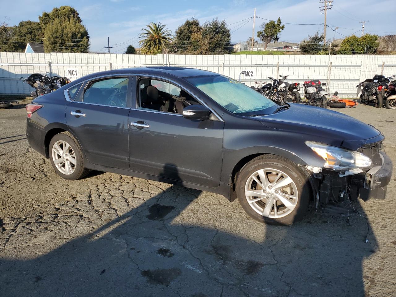 2015 Nissan Altima - Image 4