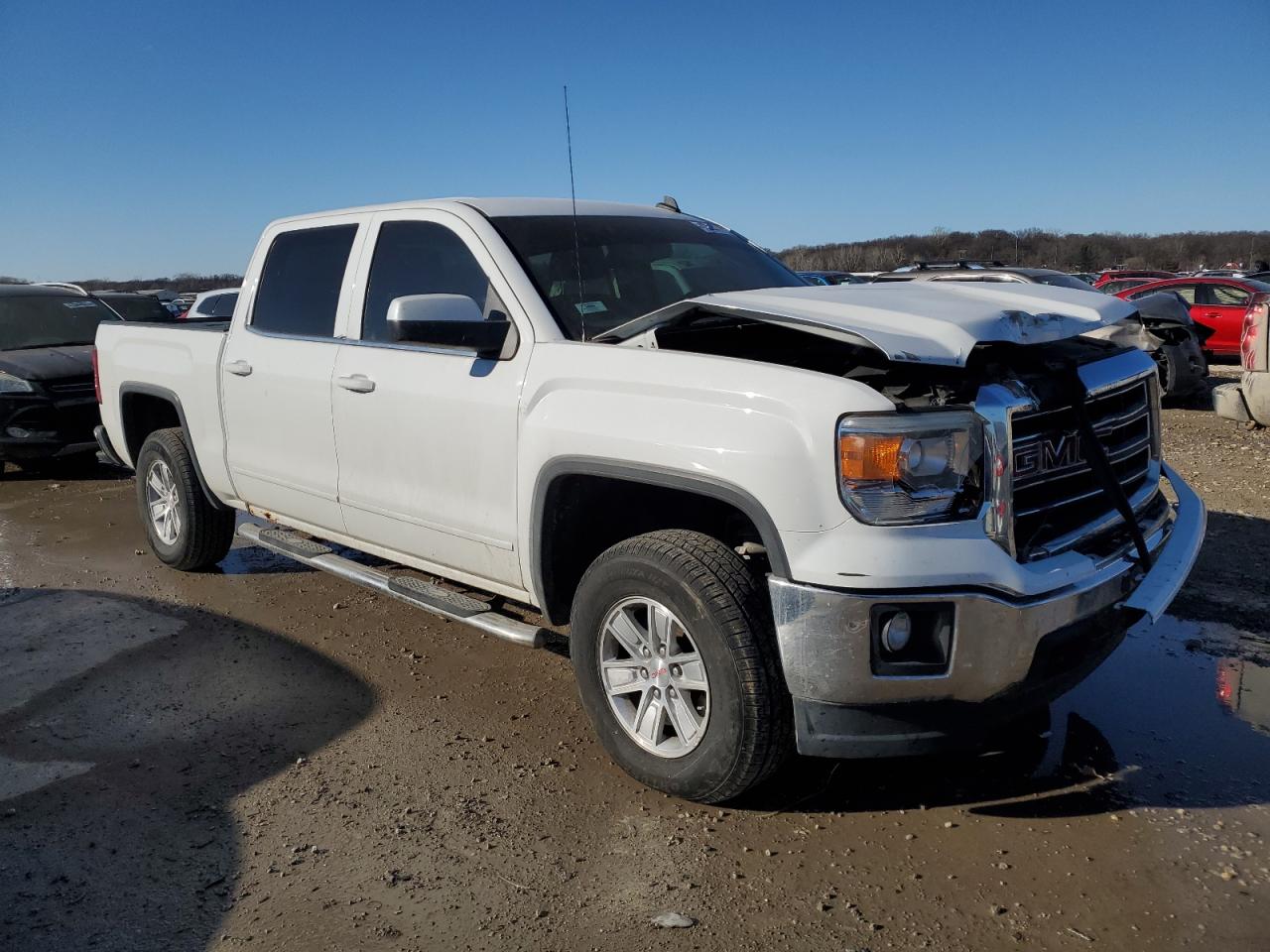 2014 GMC Sierra - Image 4