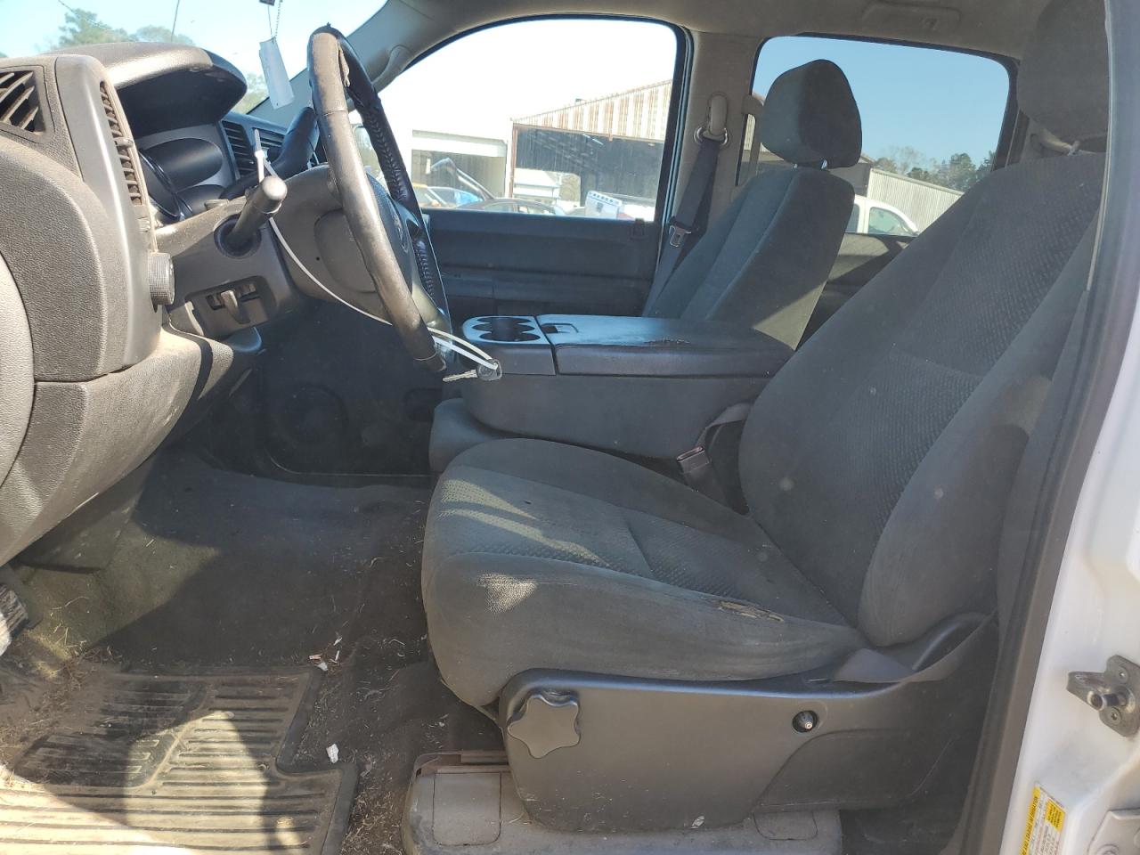 2008 Chevrolet Silverado - Image 7