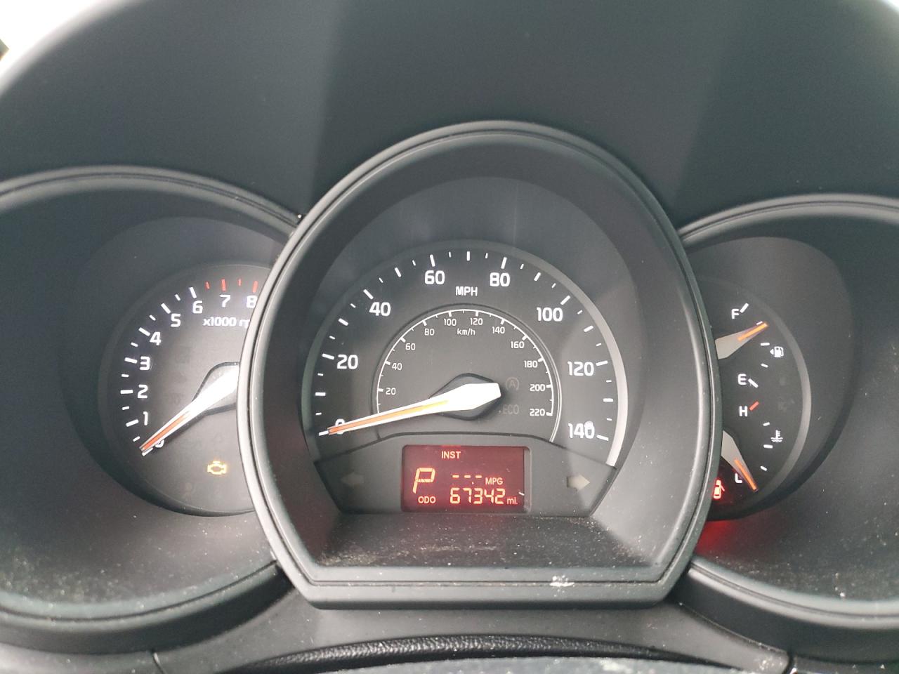 2017 Kia Rio - Image 9