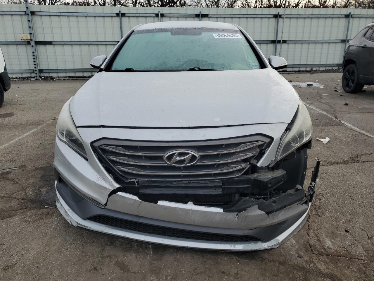2015 Hyundai Sonata - Image 5