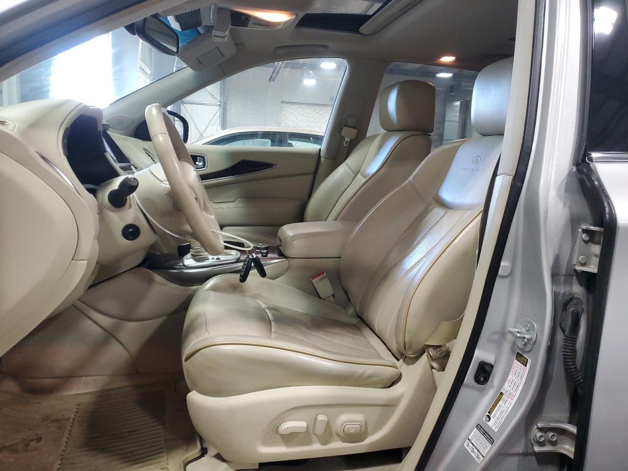 2014 Infiniti QX60 - Image 7