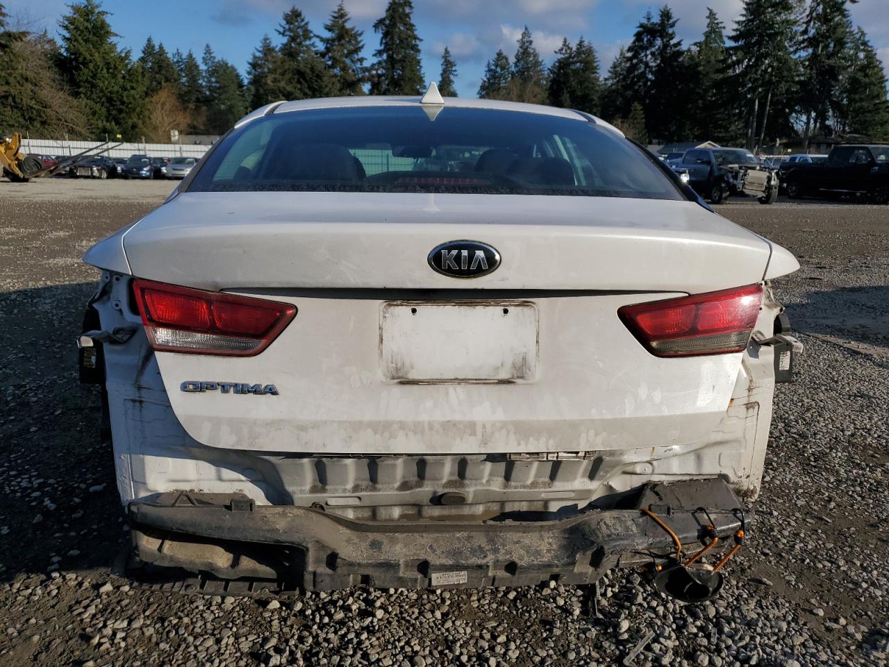 2017 Kia Optima - Image 6