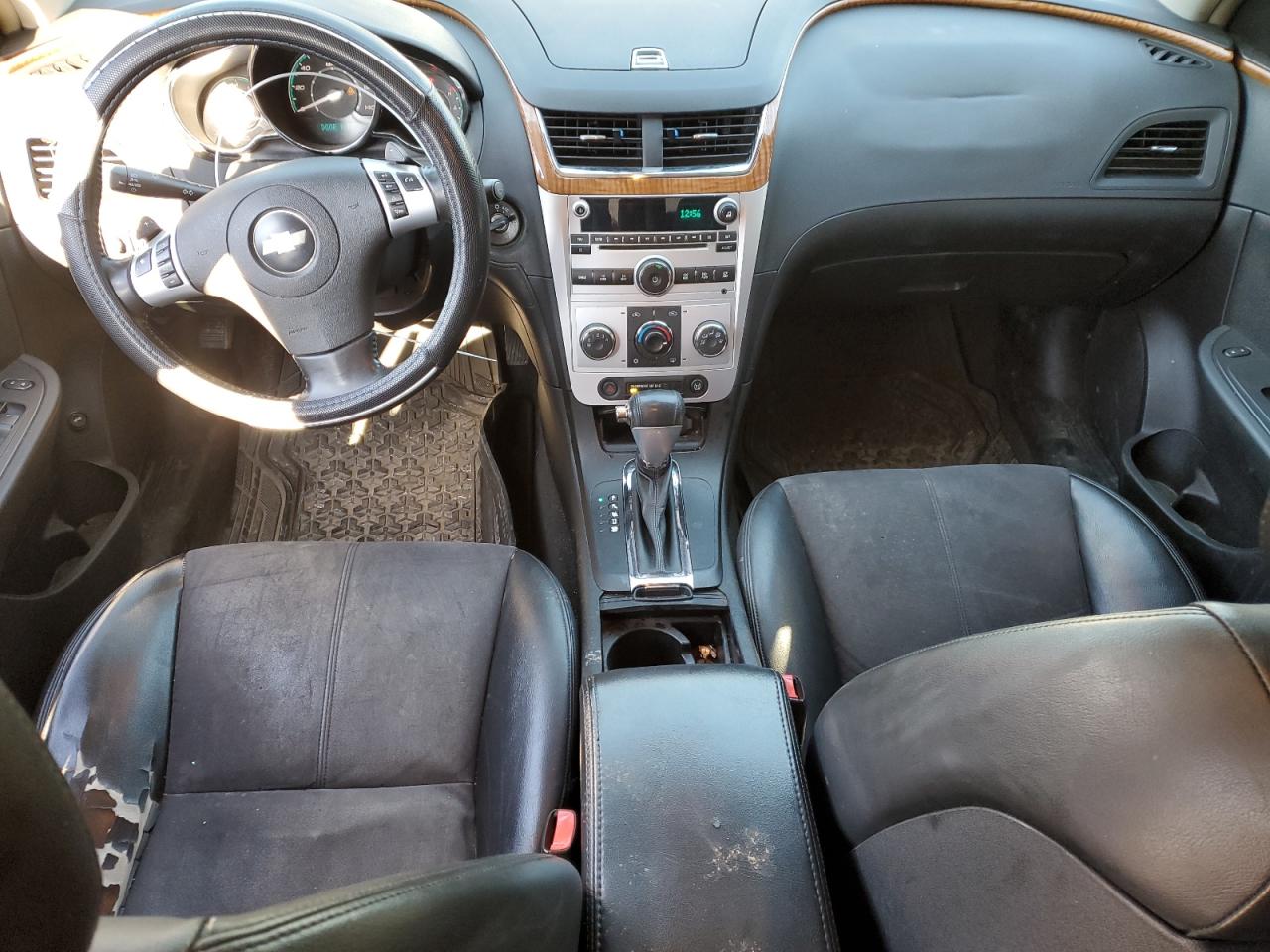 2009 Chevrolet Malibu - Image 8