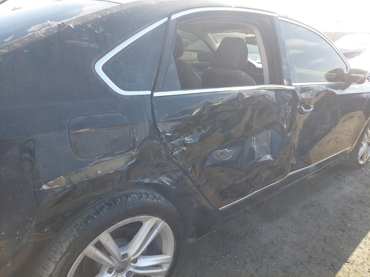 WVWCR7A33FC001204 - 2015 Volkswagen Passat - #87336684