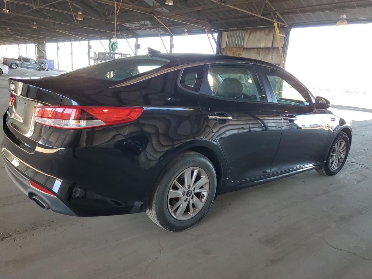 2018 Kia Optima - Image 3