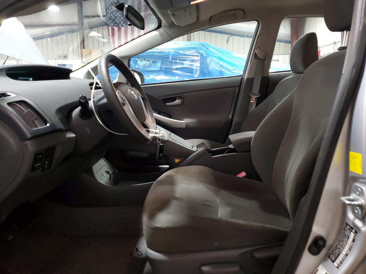2011 Toyota Prius - Image 7