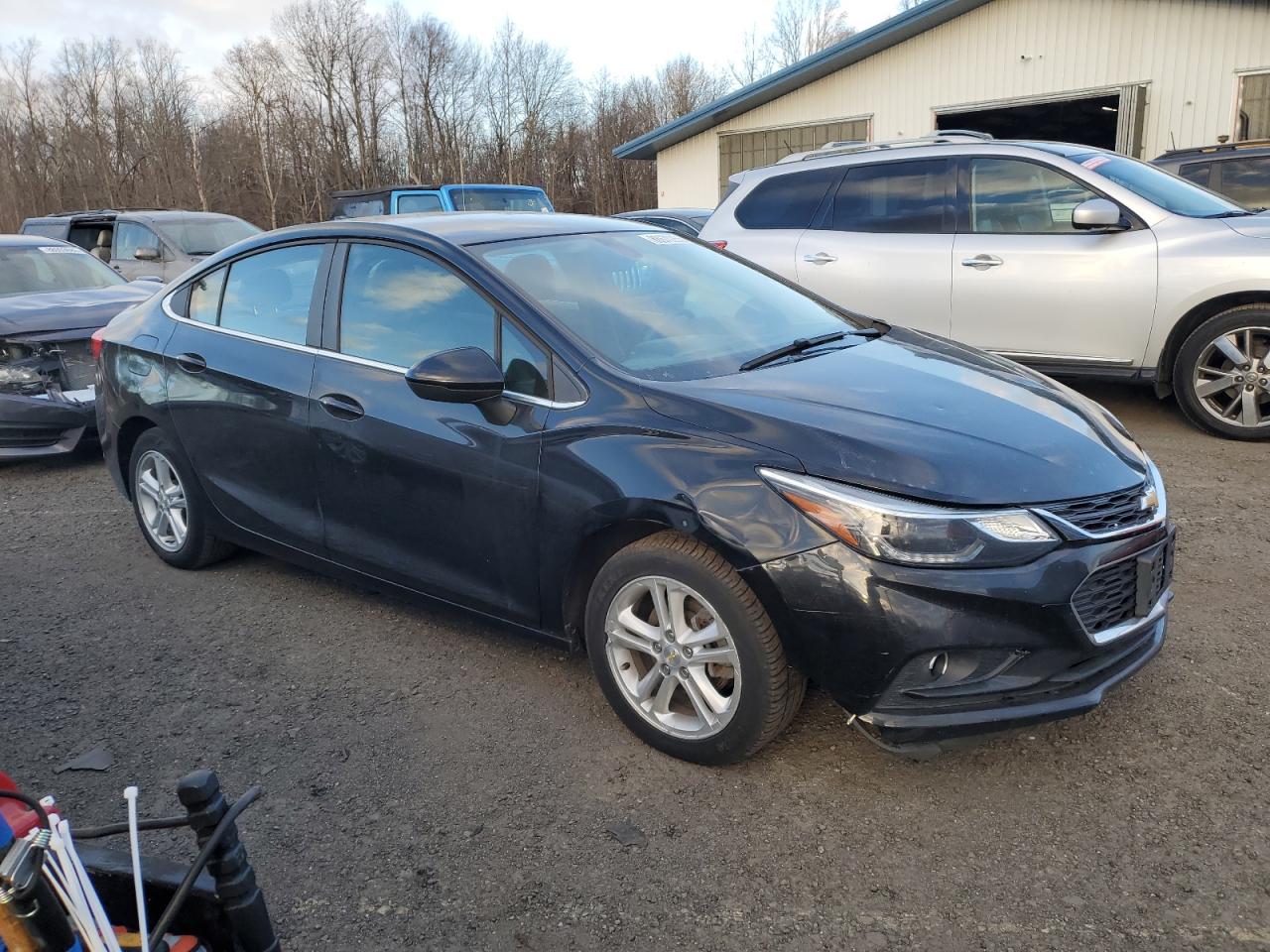 2018 Chevrolet Cruze - Image 4