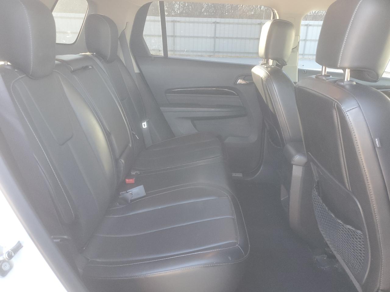 2016 GMC Terrain - Image 11