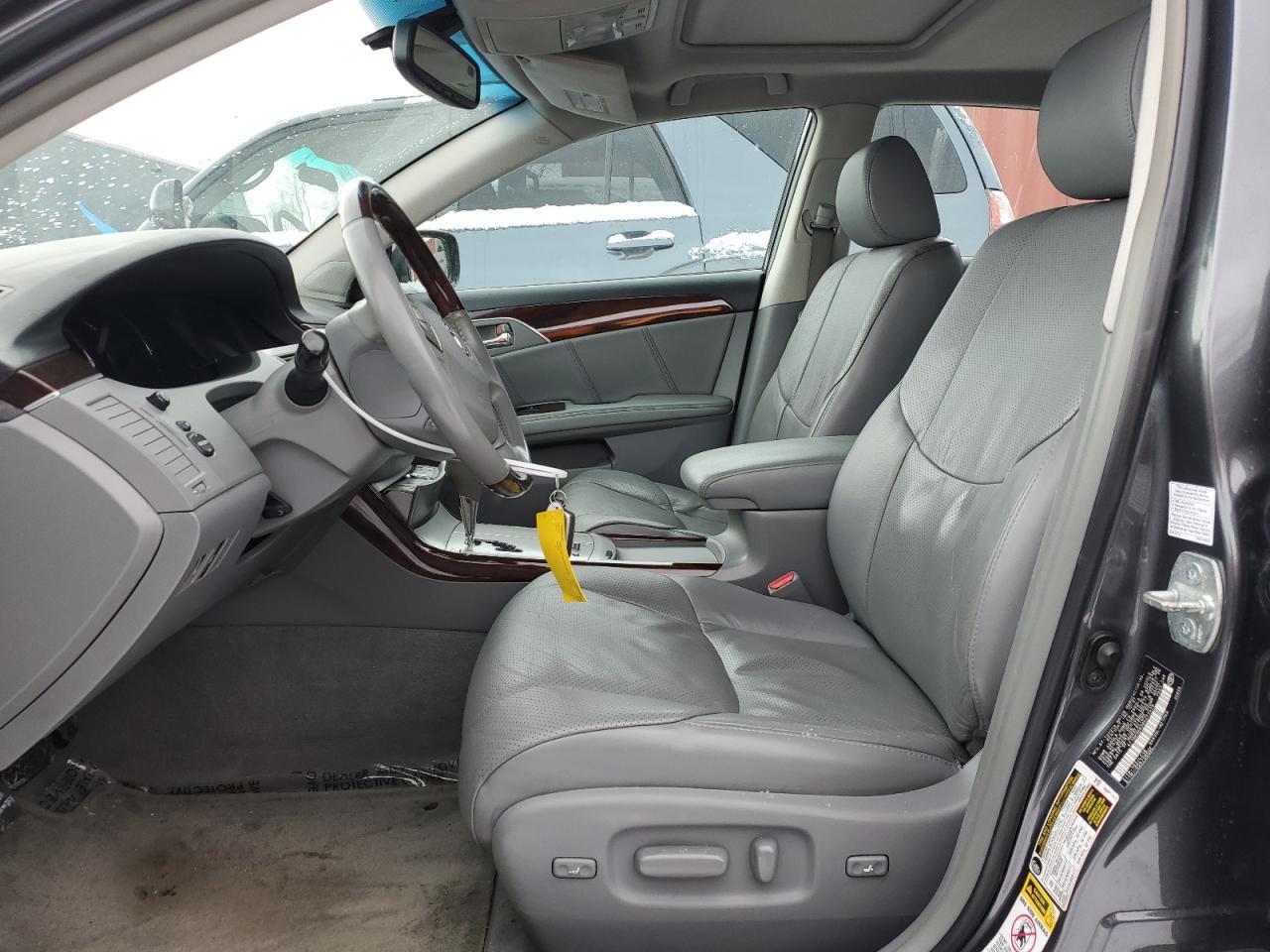 2008 Toyota Avalon - Image 7