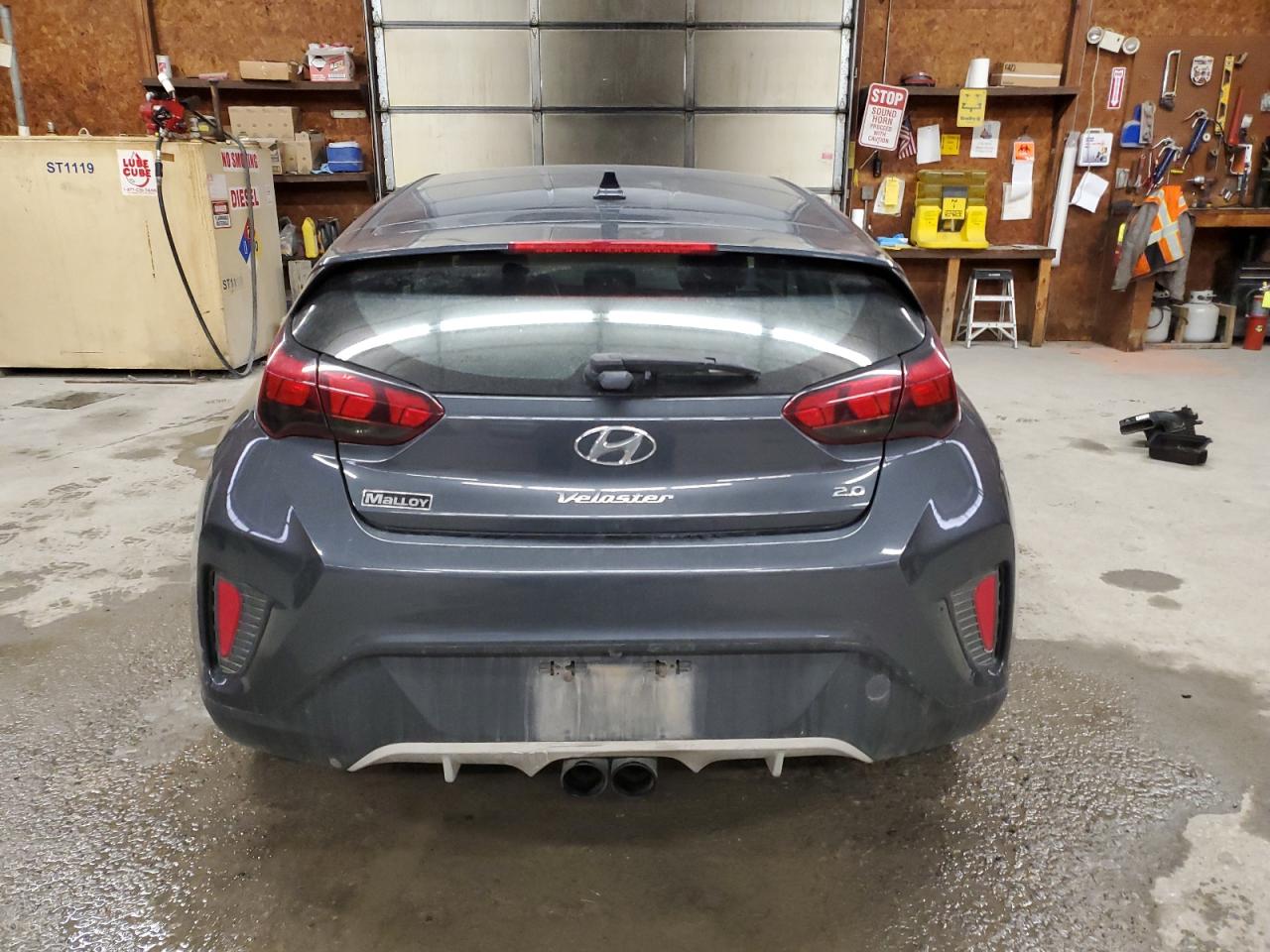 2019 Hyundai Veloster - Image 6