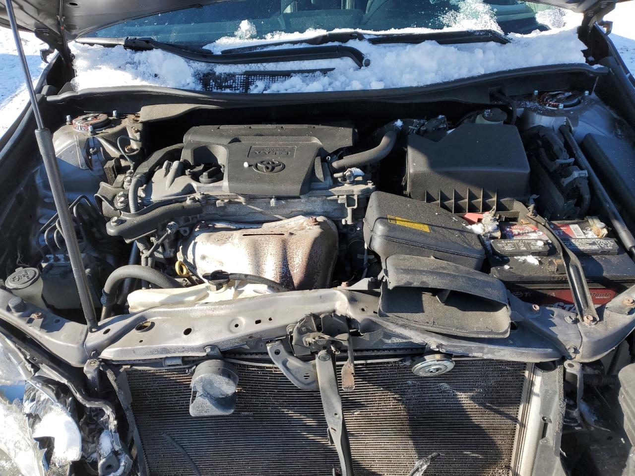 2015 Toyota Camry - Image 12
