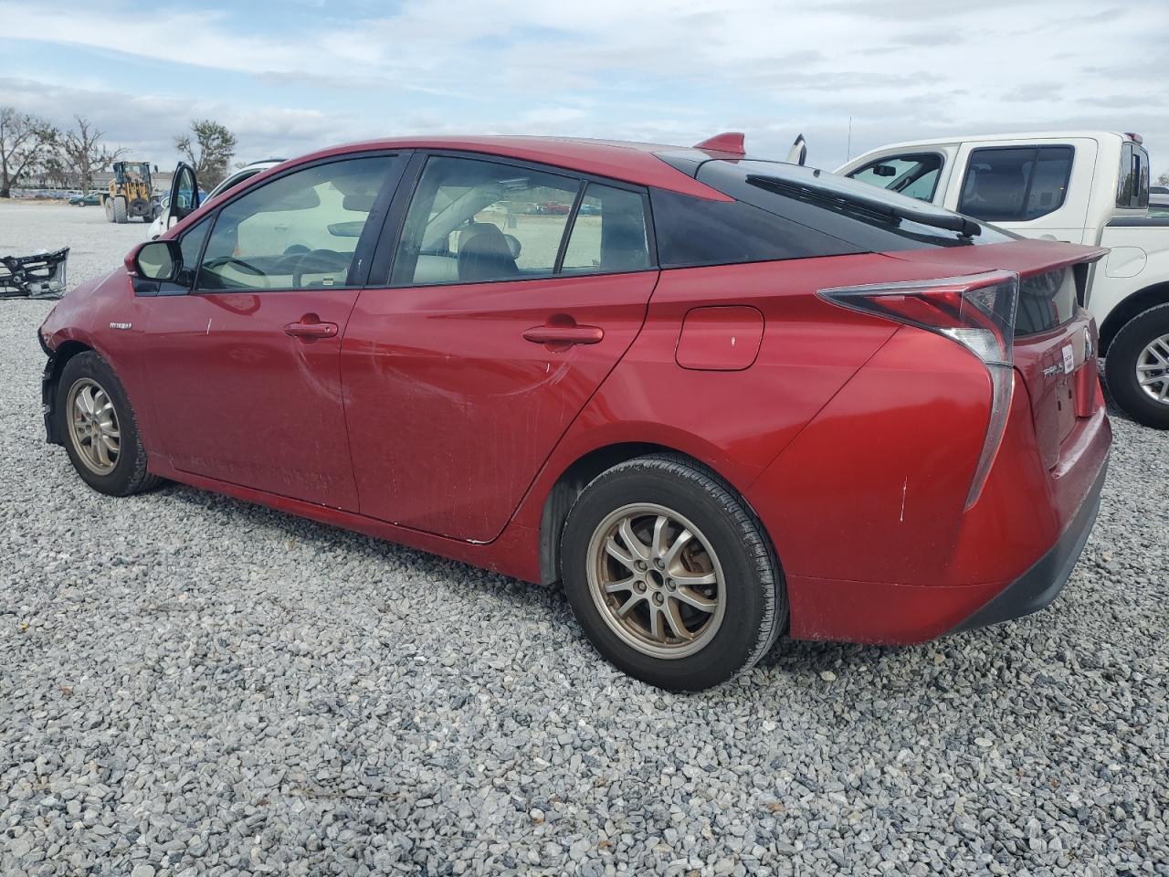 2016 Toyota Prius - Image 2