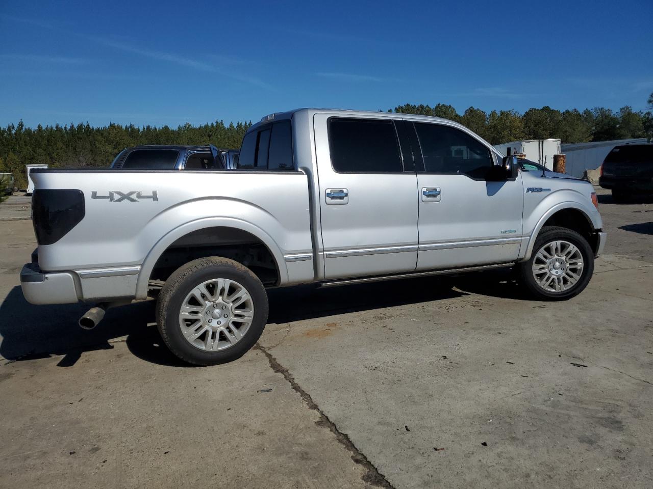 2013 Ford F-150 - Image 3