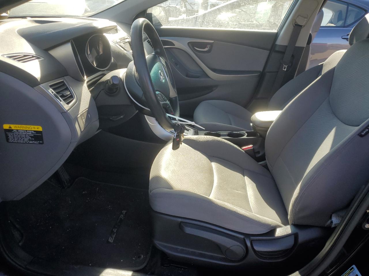 2011 Hyundai Elantra - Image 7