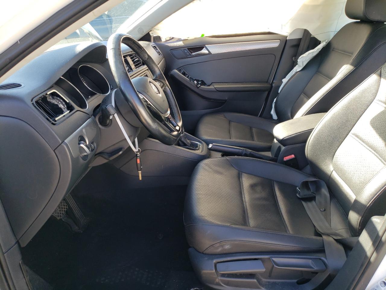 2016 Volkswagen Jetta - Image 7
