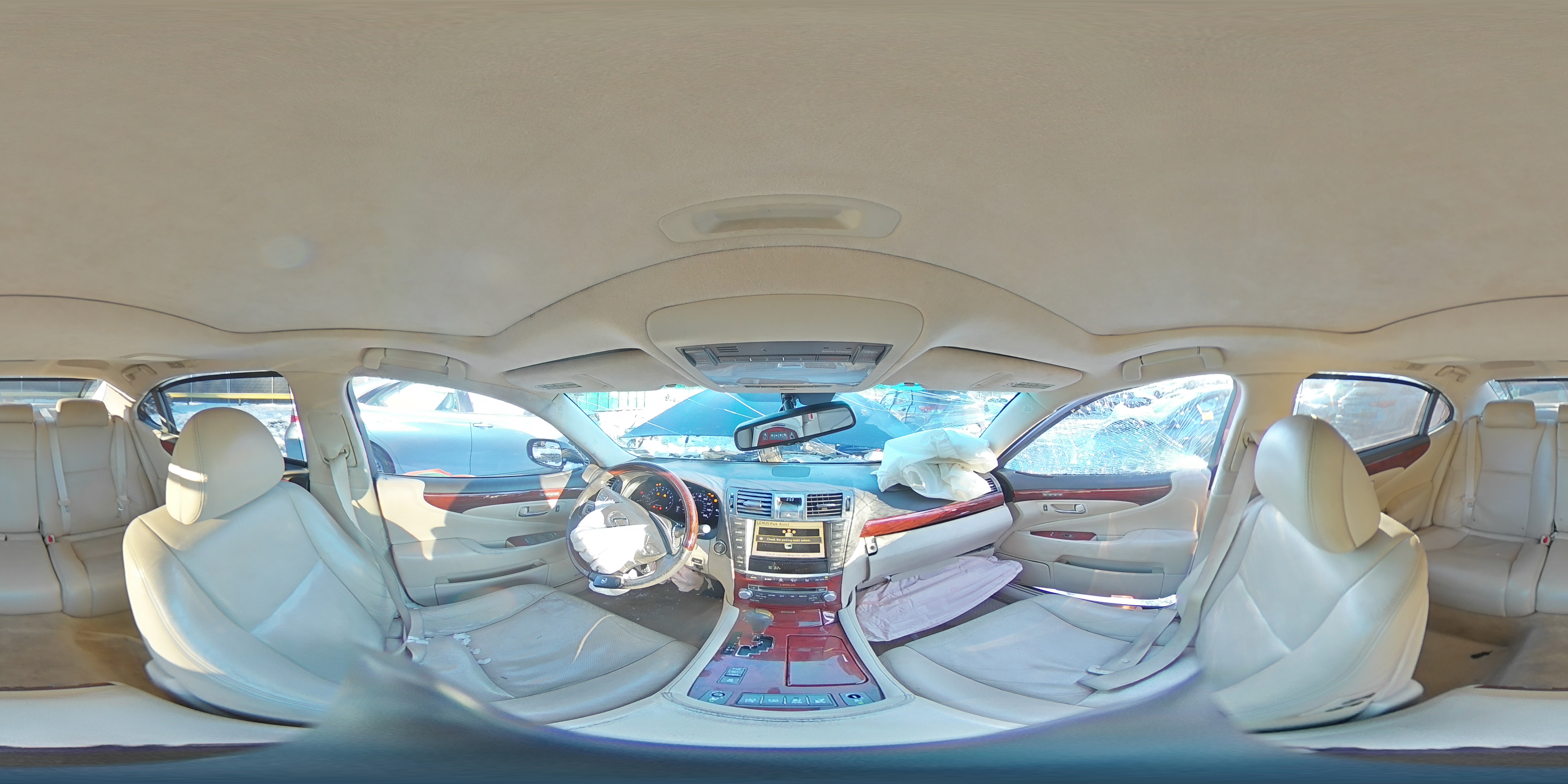 2012 Lexus LS - Image 13