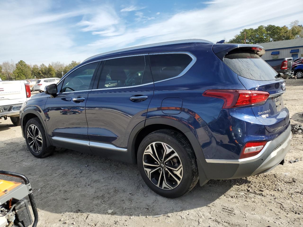 2020 Hyundai Santa Fe - Image 2