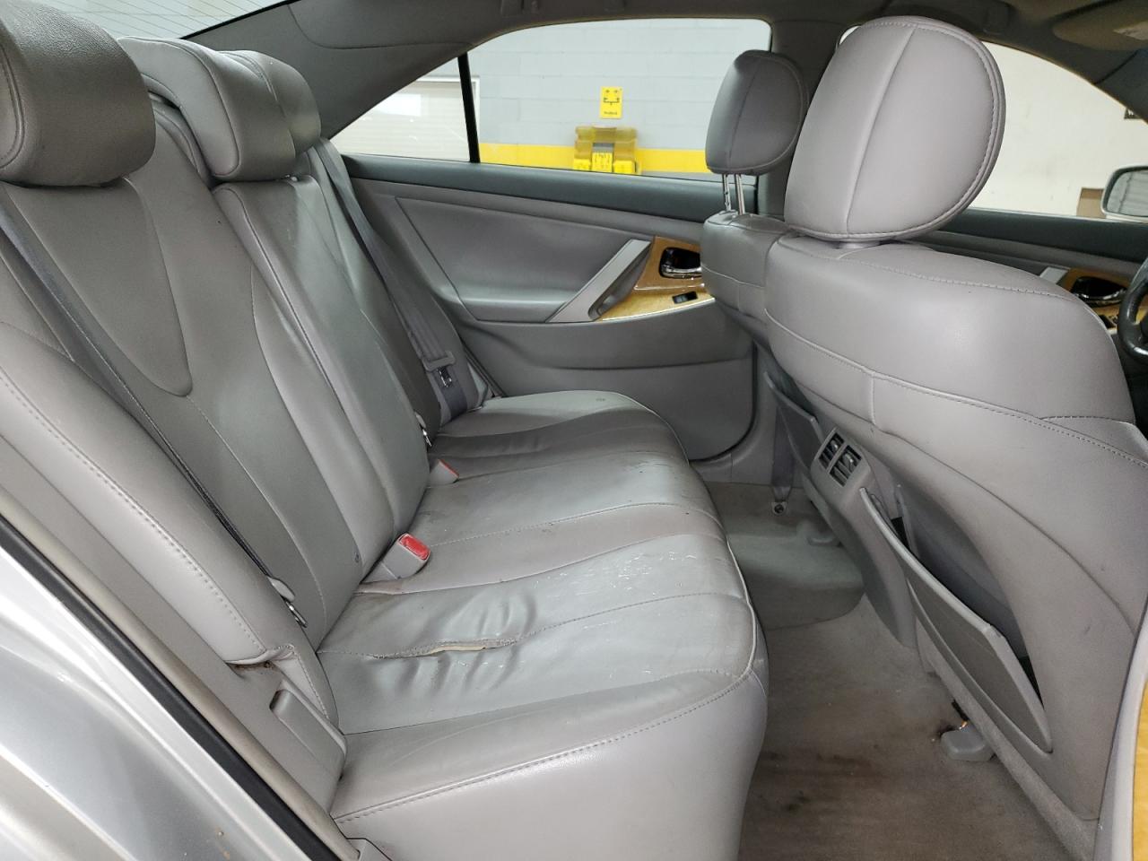 2007 Toyota Camry - Image 10