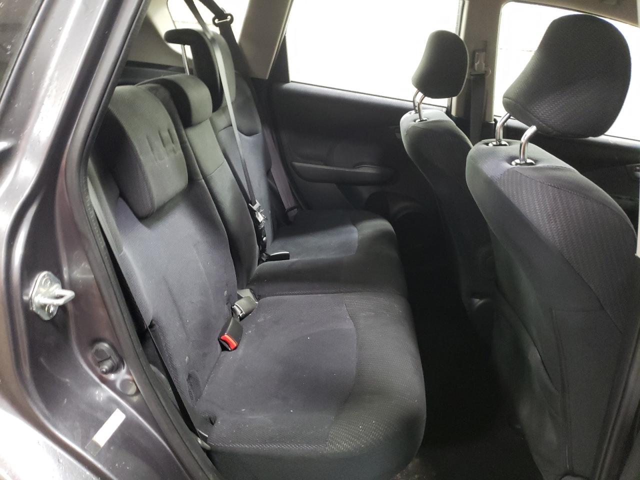 2013 Honda Fit - Image 10